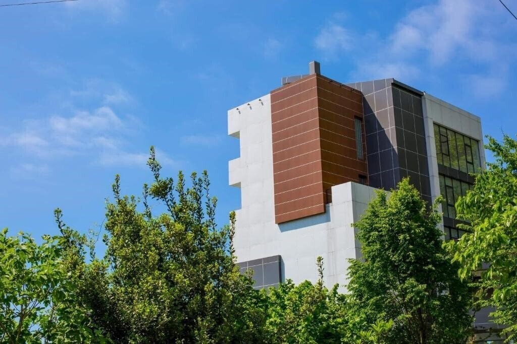 Апартаменти Otakhebi 3*