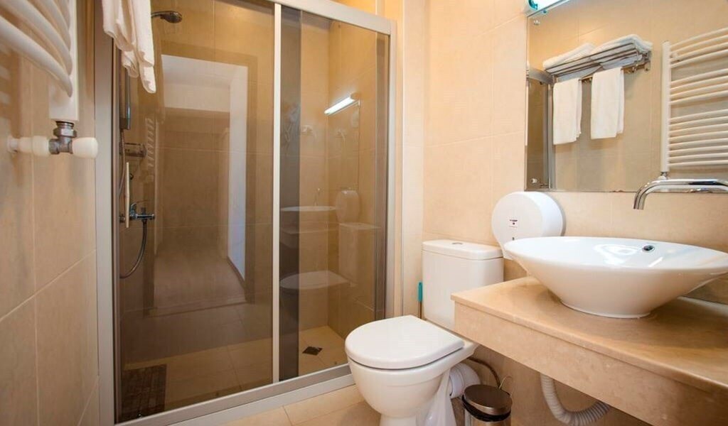 Панорама Bm Plaza 4*