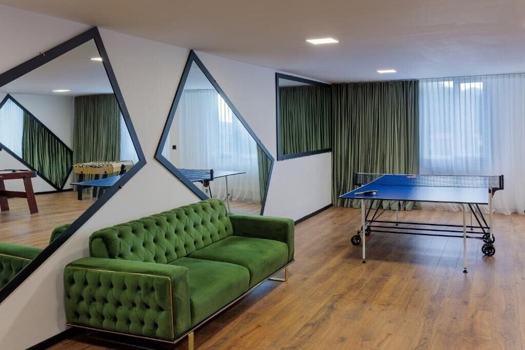 Панорама Hydeout Bakuriani 4*