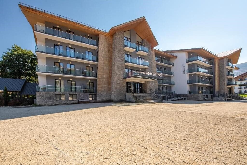Готель Crystal Resort 3*