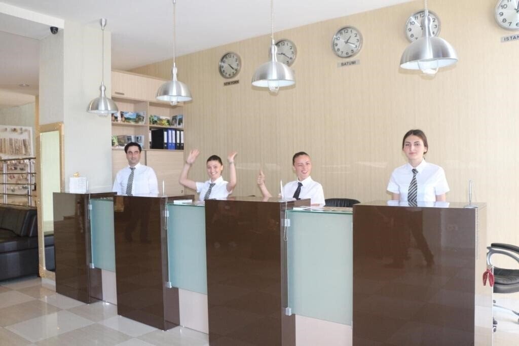 Вид Hotel Legacy 4*