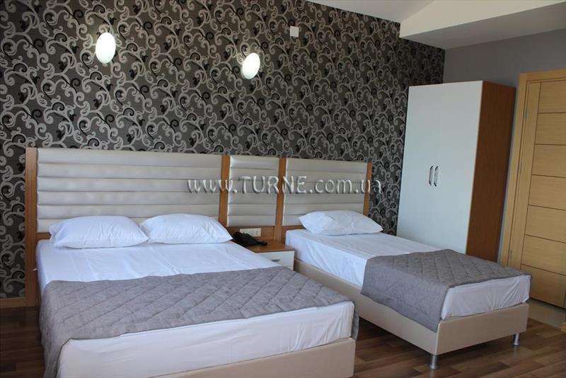 Територія Moni Hotel 3*