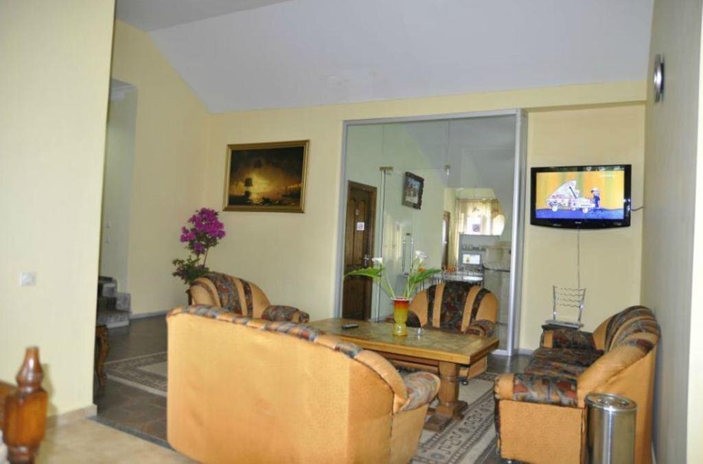 Апартаменти Duta Guest House 2*