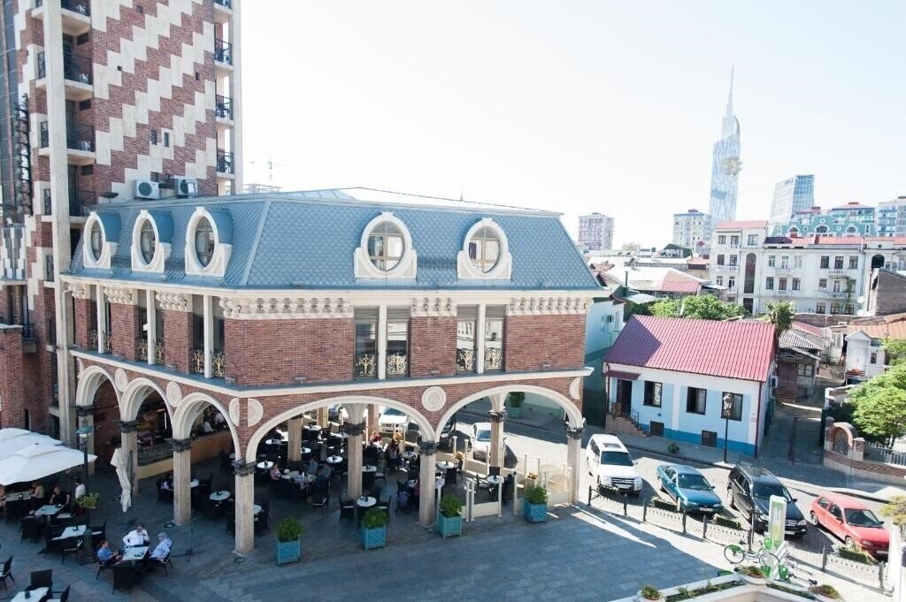 Апартаменти Piazza Four Colors 4*