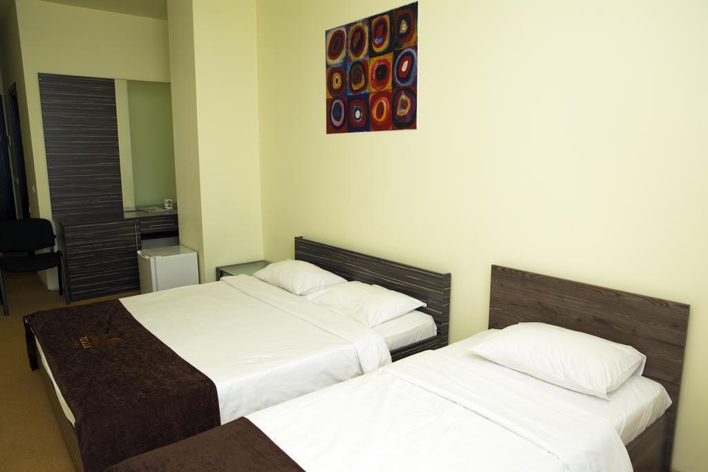 Фотография Plaza 3*