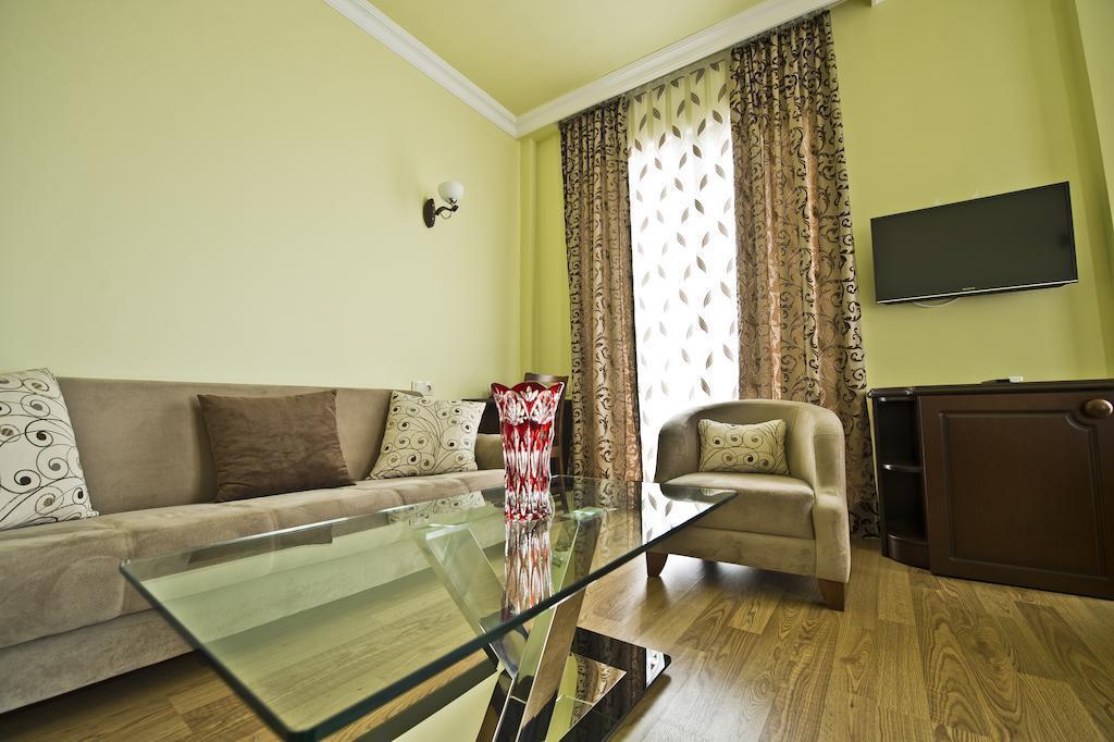 Апартаменты Eiffel Hotel Batumi 3*