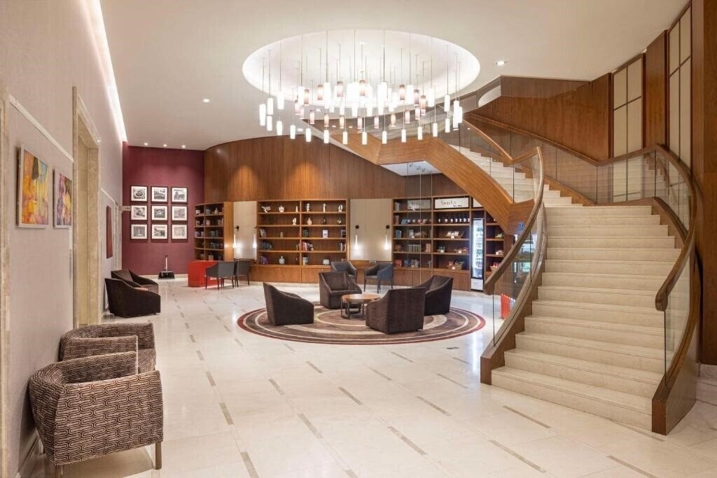 Територія Hilton Batumi 5*