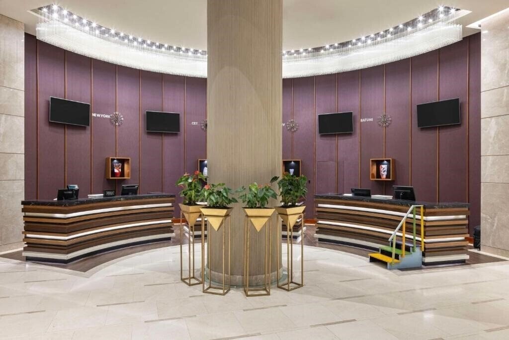 Панорама Hilton Batumi 5*