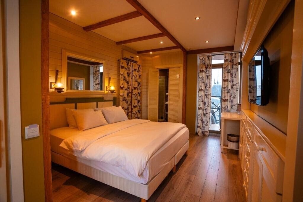 Територія Piazza Boutique 4*