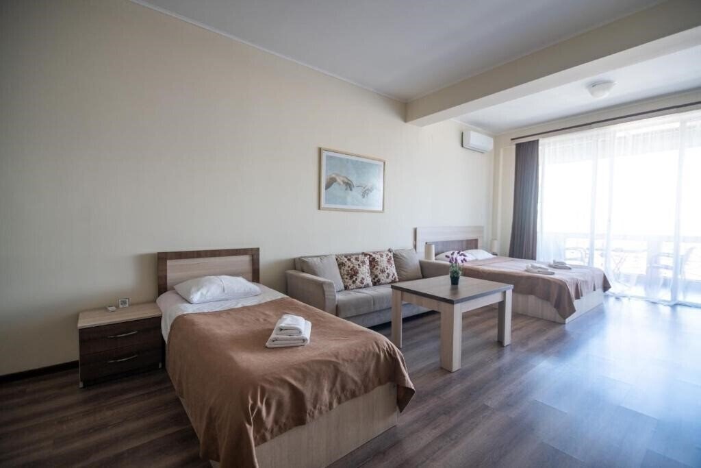 Территория Mireosi 3*