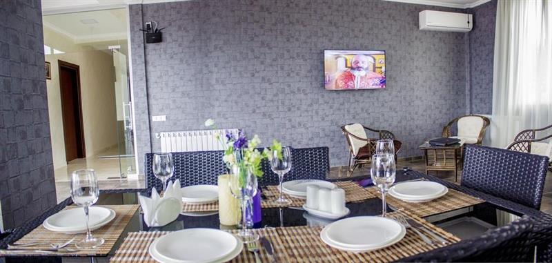 Панорама Hotel Holiday House 3*