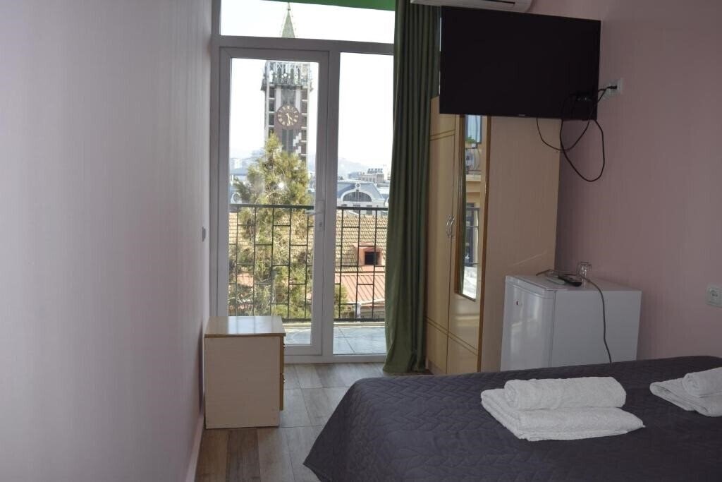 Фотографія Hotel Greenvilla 3*