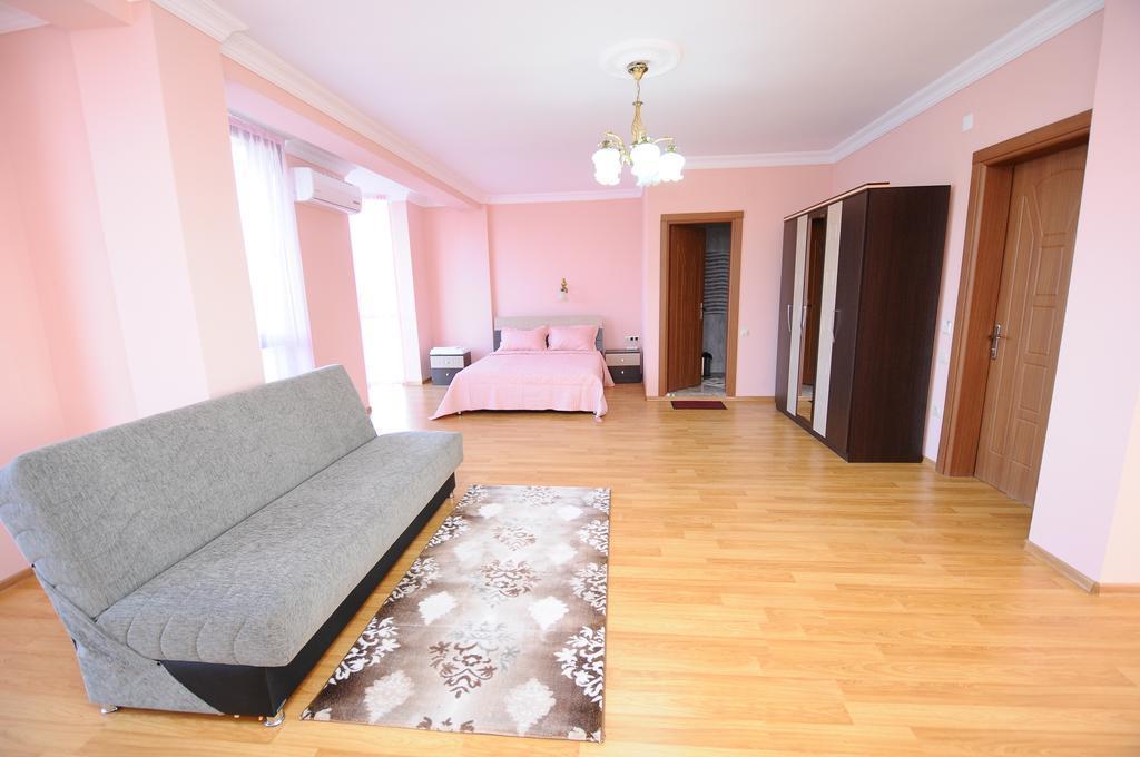 Апартаменти Premium Palace 3*