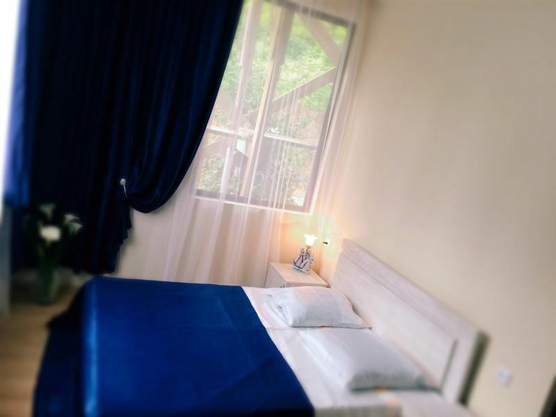 Территория Holiday House Green Cape Batumi 3*