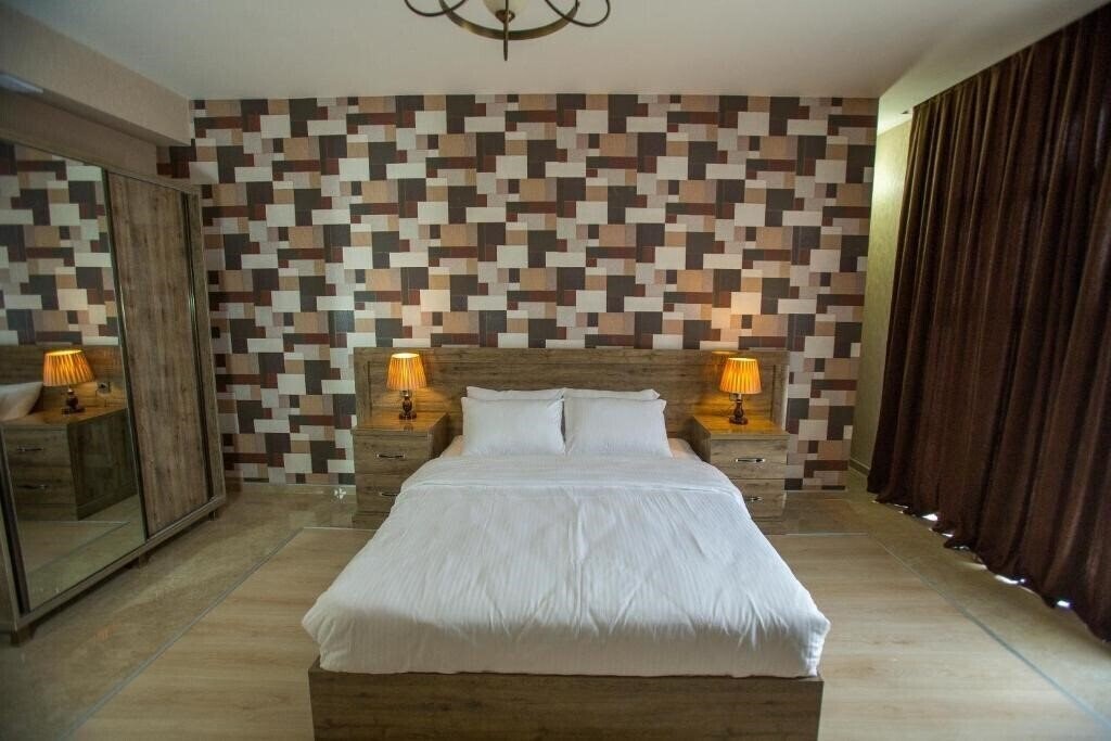 Панорама Ire Palace 4*