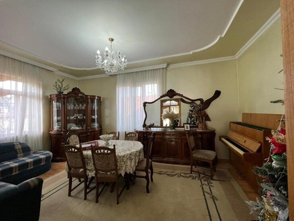 Фотографія Penthouse Batumi Hotel 4*