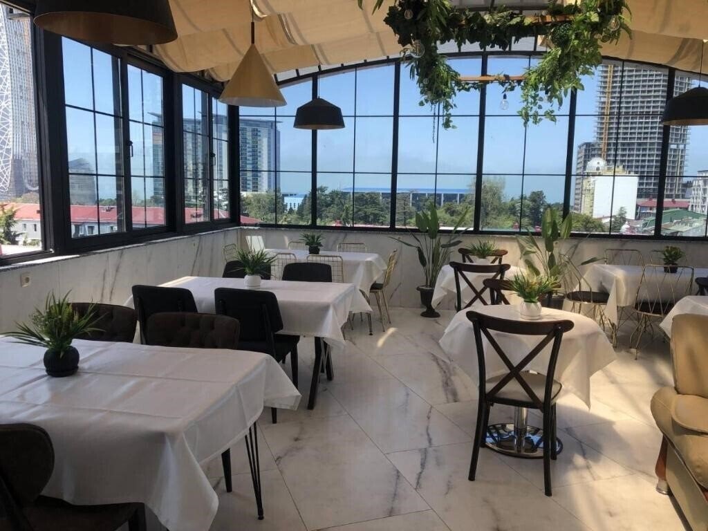 Отель Panorama Hotel 4*