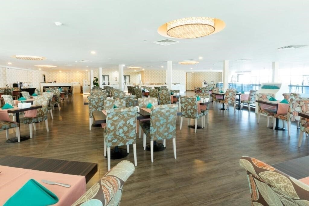 Фото Sky Tower & SPA Batumi 5*