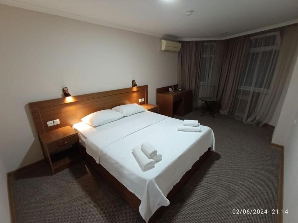 Панорама L-Bakuri 3*