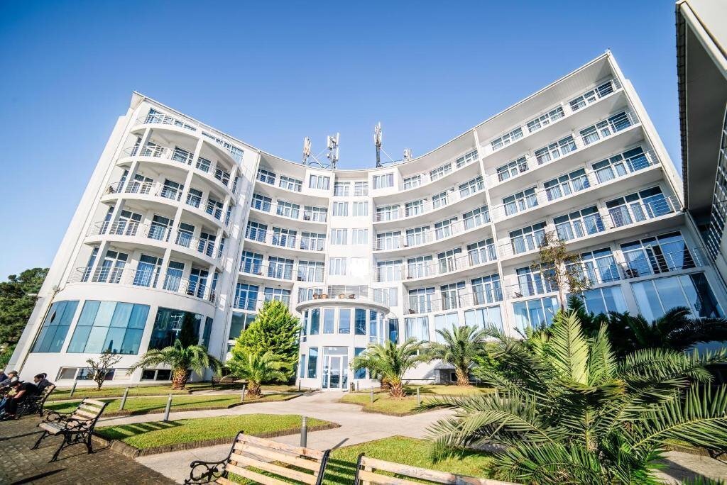 Готель Sanapiro 3*