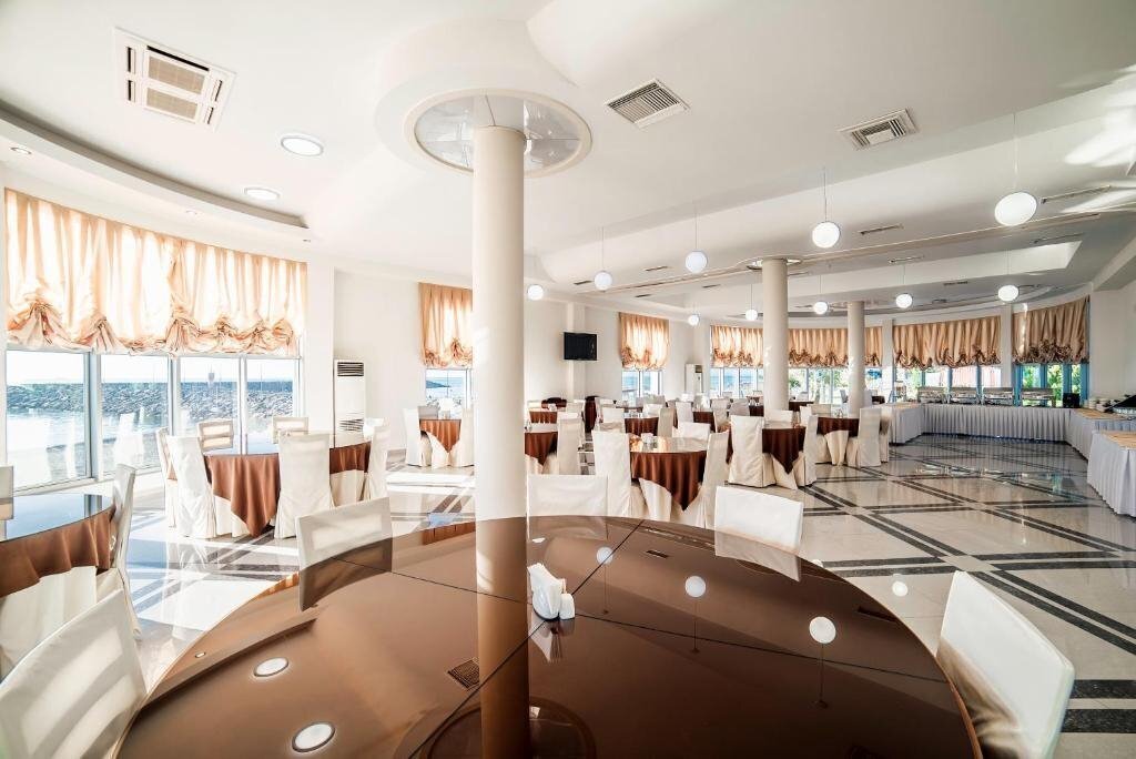 Територія Sanapiro 3*