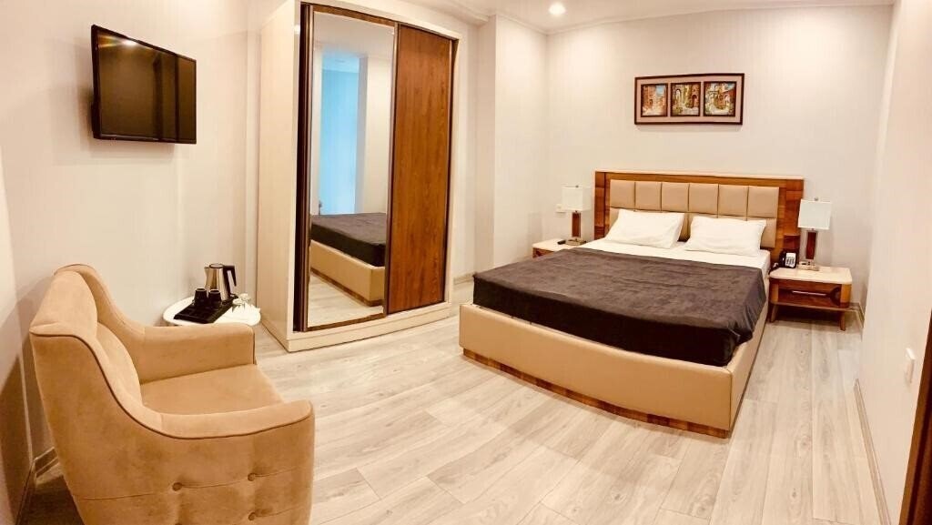 Территория Tsereteli Palace 4*