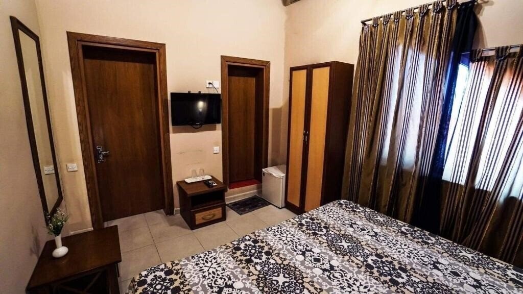 Картинка Voyage 3*