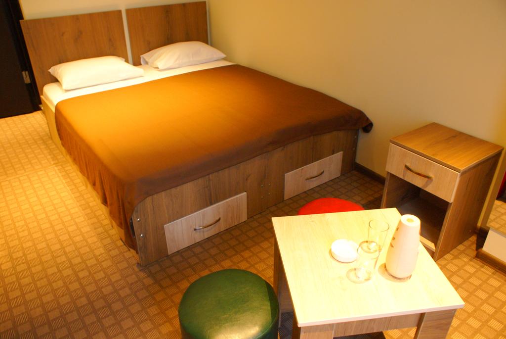 Апартаменти Apolo 3*