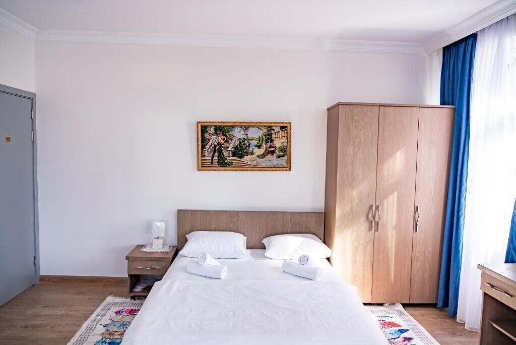 Вид Royal Hotel 3*