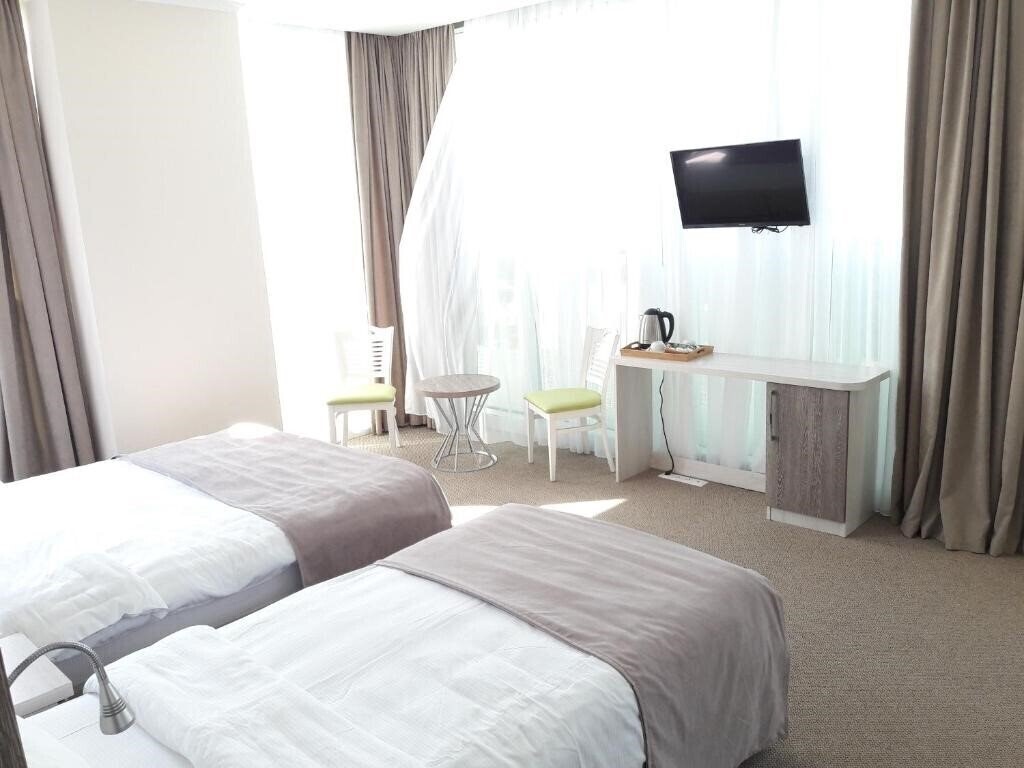 Апартаменты Green Glass 3*