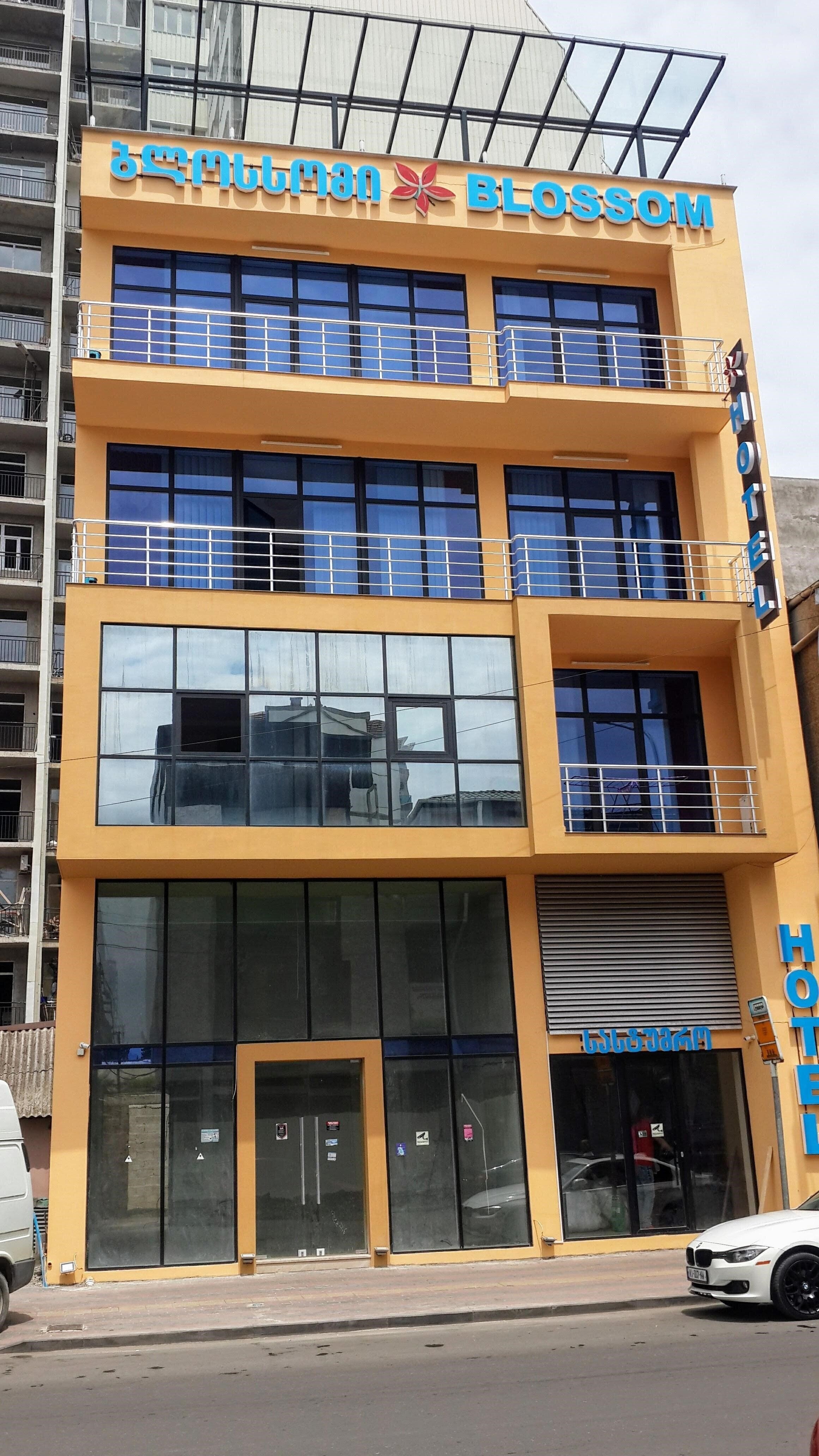 Готель Blossom 3*