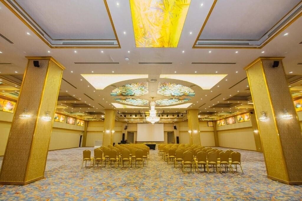 Вид Jrw Welmond Hotel & Casino 5*