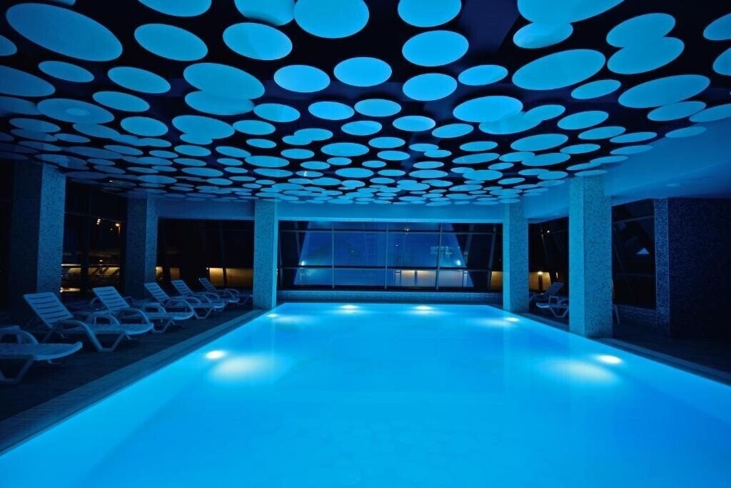 Апартаменты Grand Gloria 5*