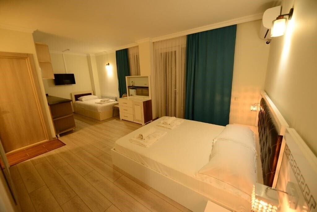 Панорама Aristocrat 3*