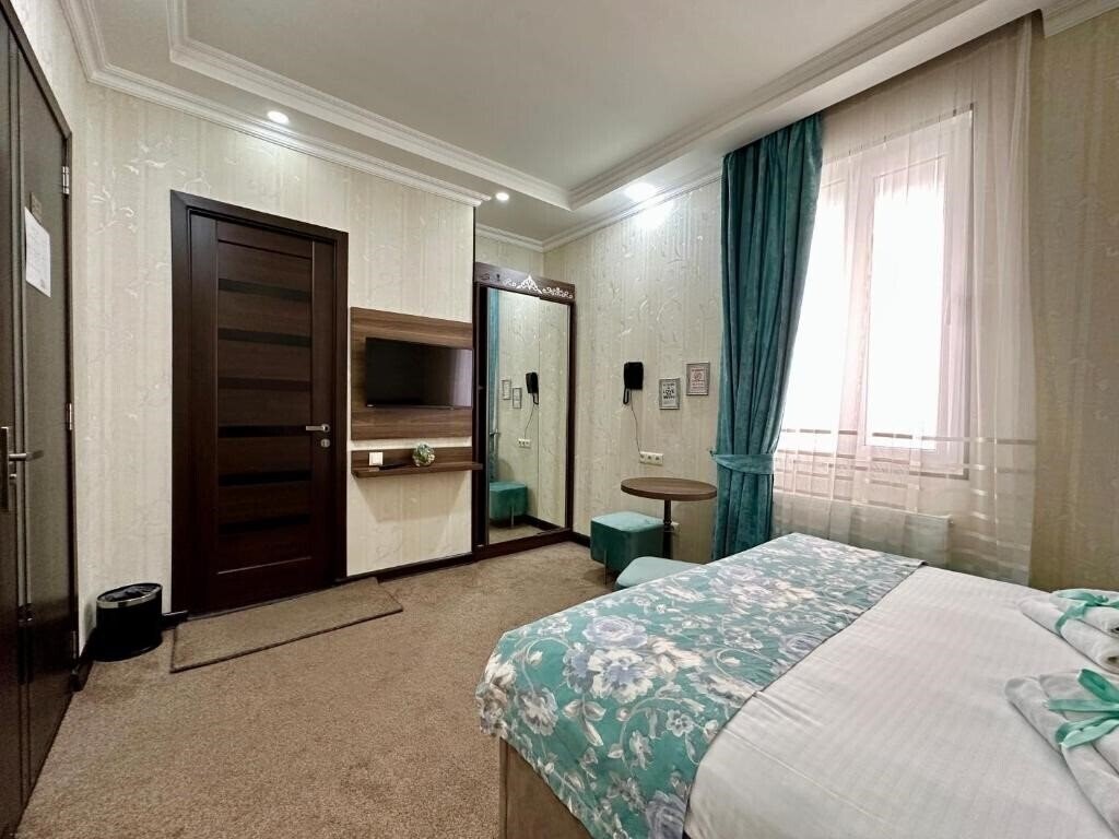 Апартаменты Park Hotel 3*