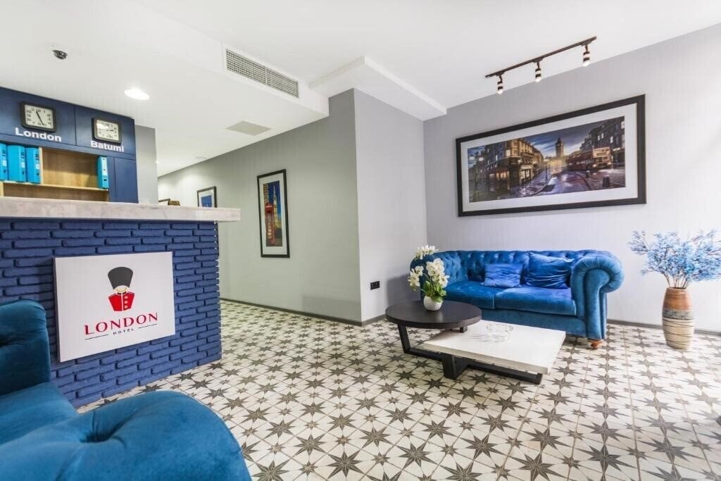Вид Hotel London 4*