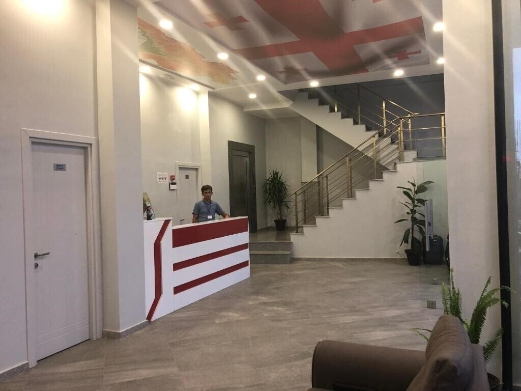 Апартаменты Hotel Royal Georgia (ex. Georgia Hotel Batumi) 3*