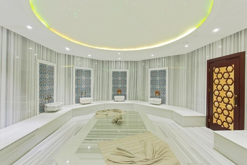 Изображение Orbi Beach Tower 5*