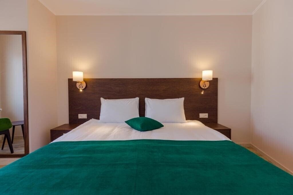 Апартаменти Hotel Bloom 4*