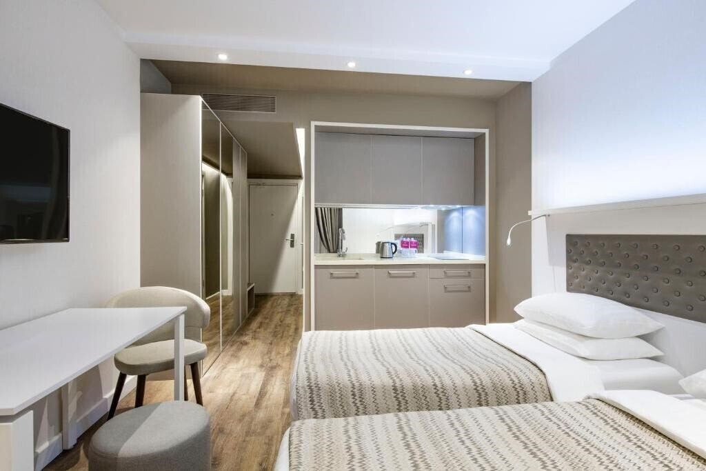 Панорама Alliance Palace апартаменты