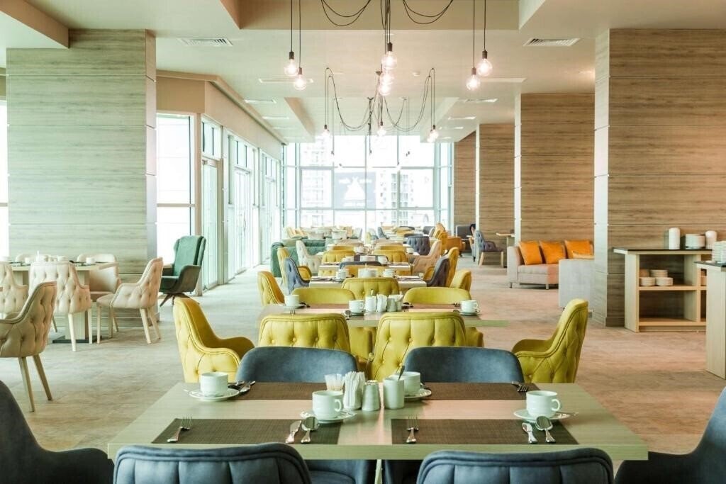 Панорама Best Western Premier Batumi 3*