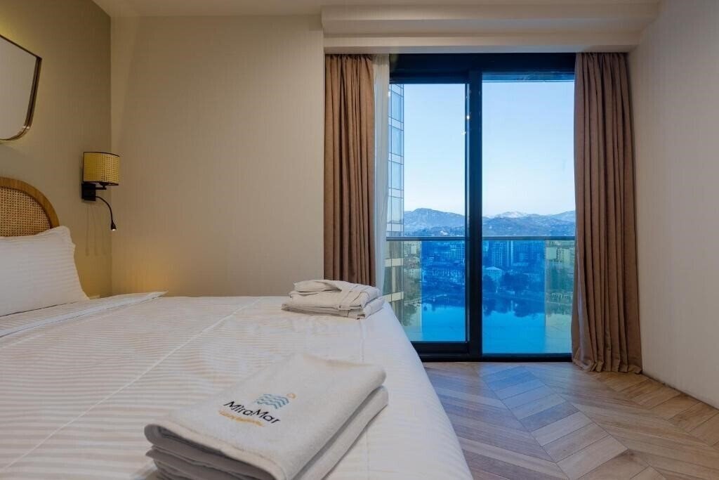 Вид Miramar Luxury Residences 5*