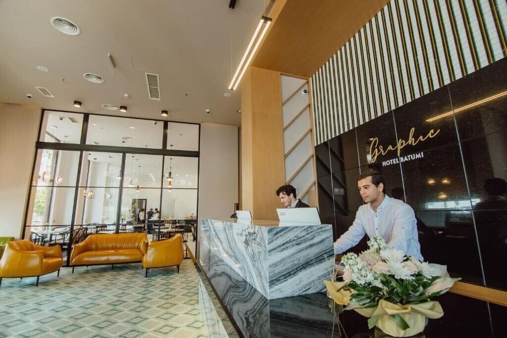 Апартаменты Graphic Hotel Batumi 4*