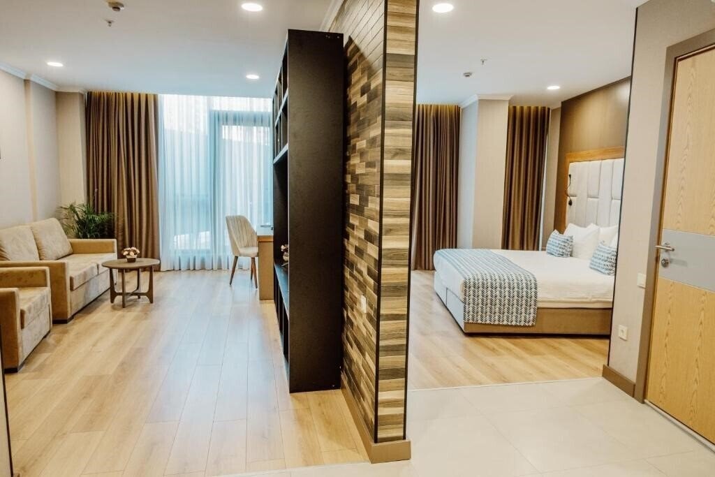 Вид King Solomon Hotel Batumi 5*