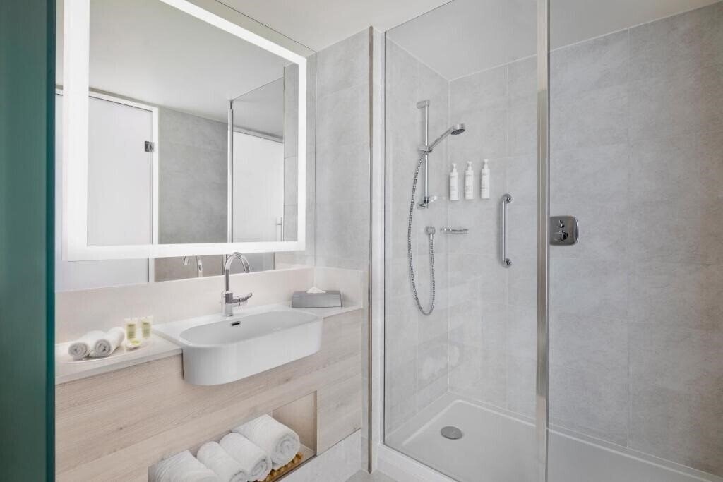 Вид Courtyard By Marriott Batumi 4*