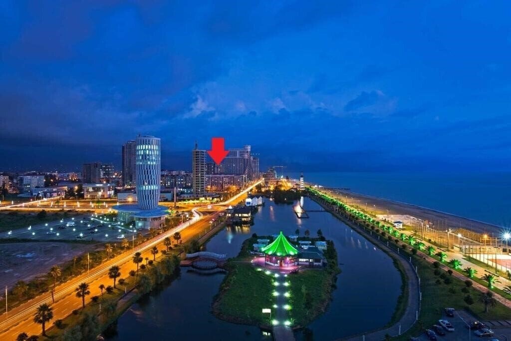 Фото Lux Batumi 2*