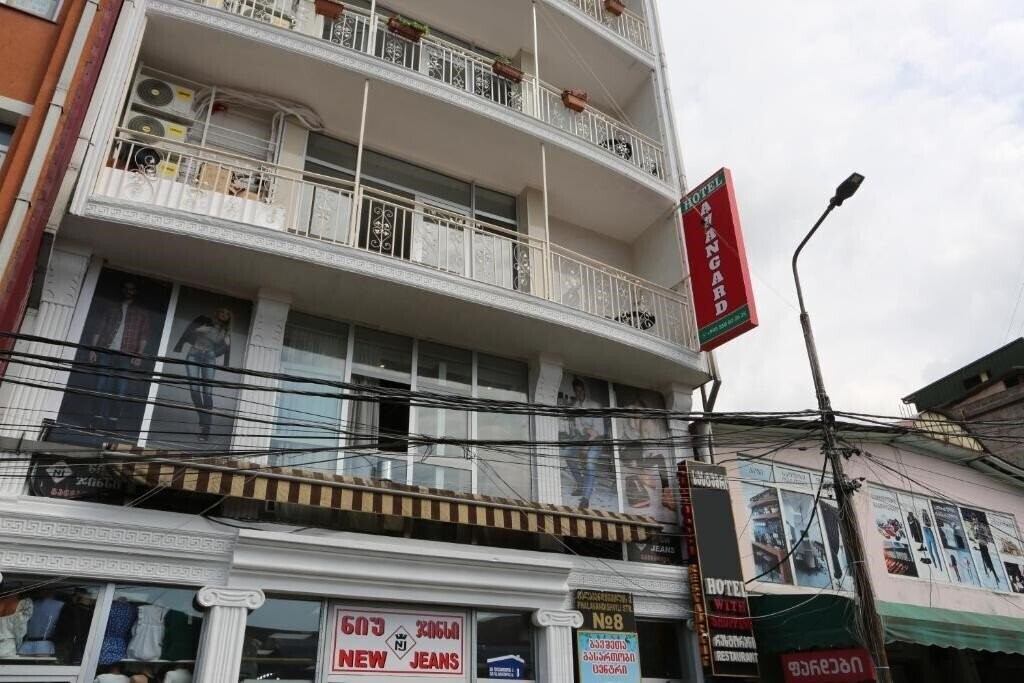 Вид Hotel Avangardi 3*