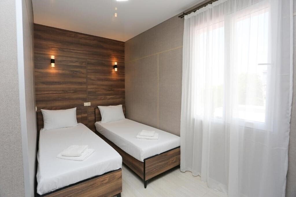 Панорама Hotel Avangardi 3*