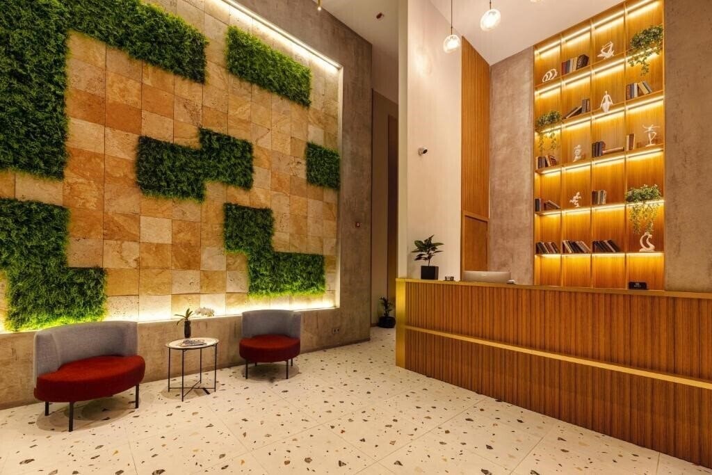 Панорама Next Green Hotel Official 5*