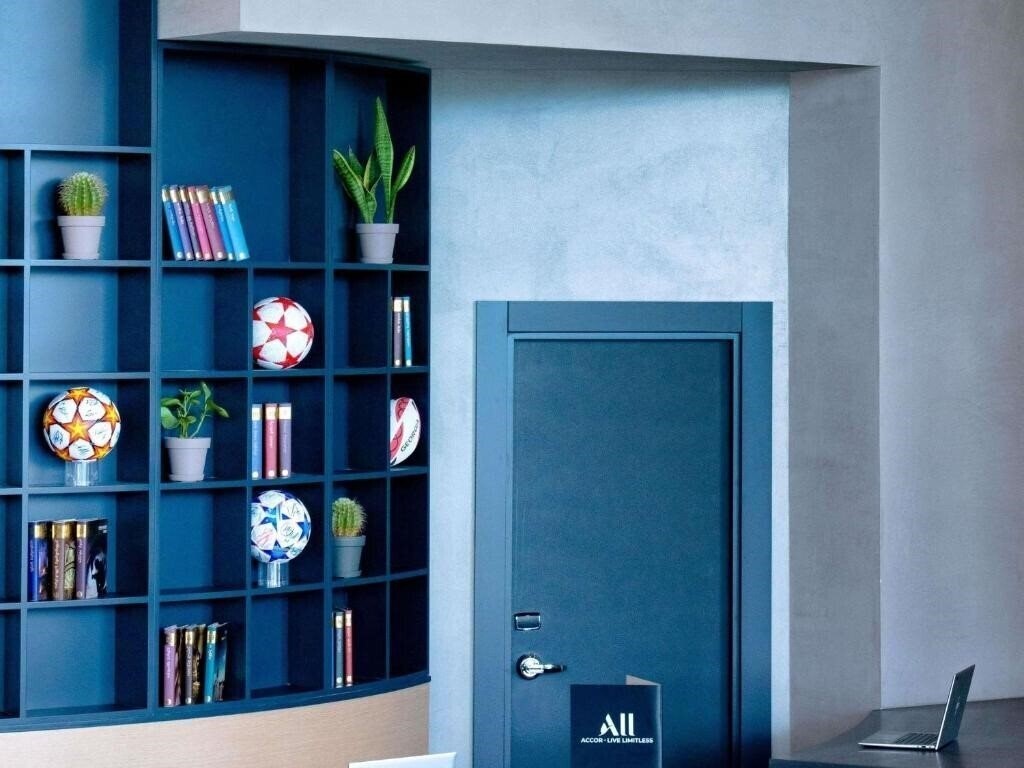 Вид Ibis Styles Batumi 4*